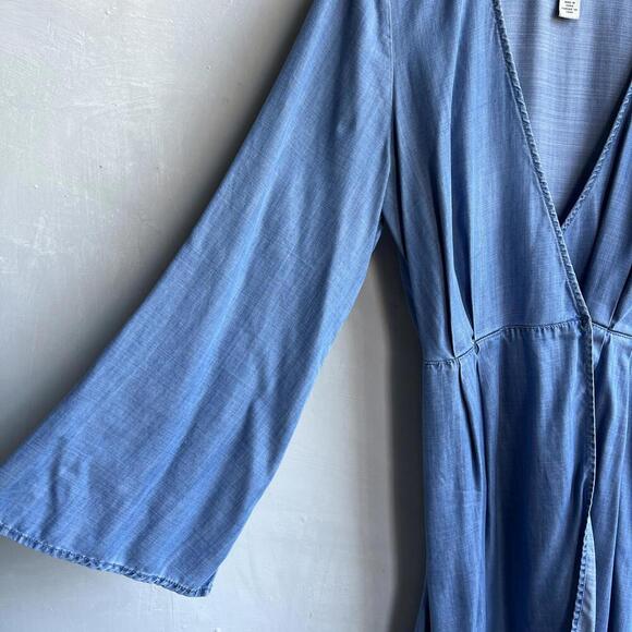 Guess LA Western Small Chambray Blue V Neck Wrap Mini Dress Long Bell Sleeve - Picture 9 of 13